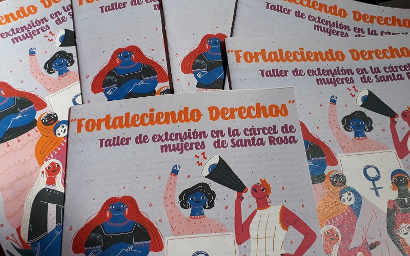 Fortaleciendo derechos: talleres de extensión en la cárcel de mujeres de Santa Rosa